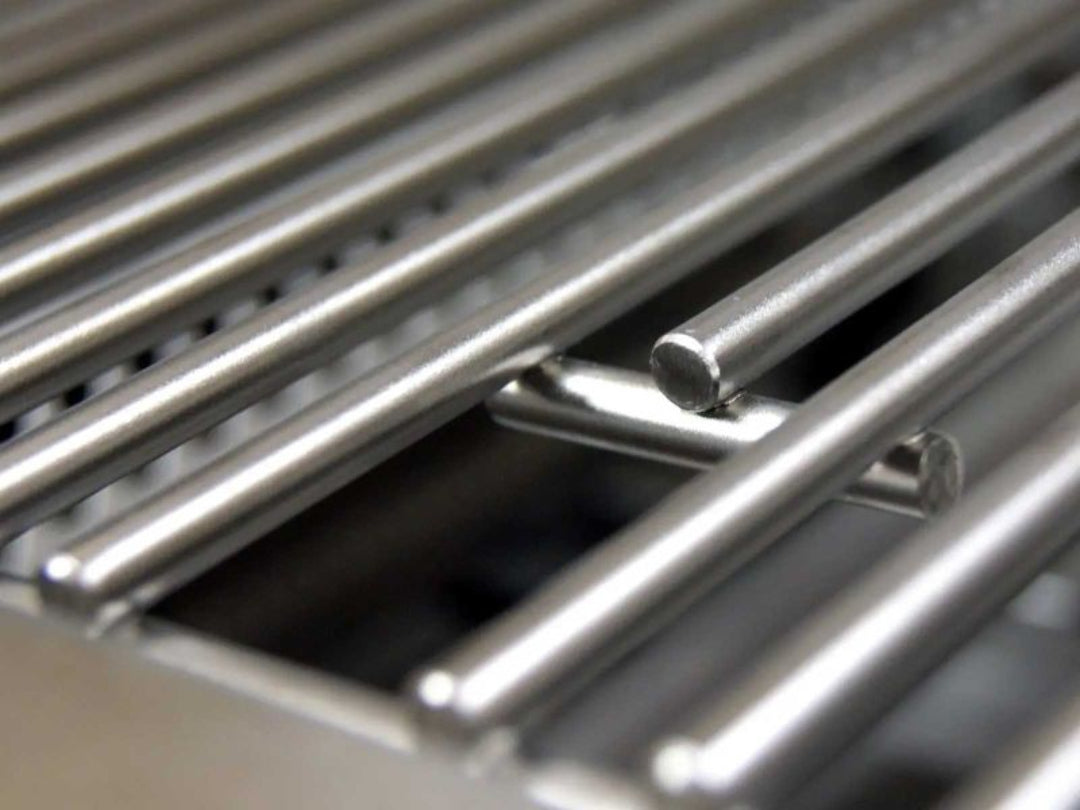 24NPT 24-inch stainless steel round-rod replacement cooking grate close-up for gas grills — Vine and Flame