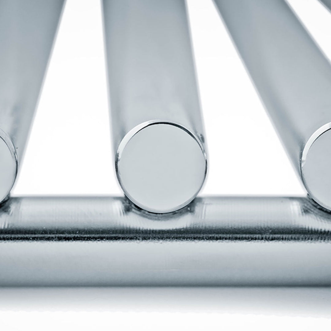 Cooking grates, Broil King, Baron Series, professional-grade stainless steel round rods close-up