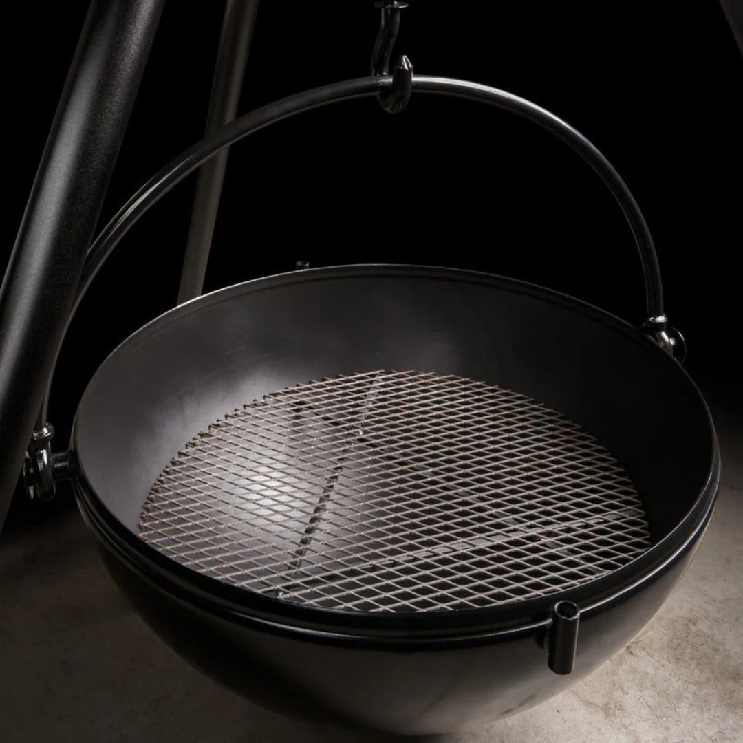 CC-530012 hanging steel fire pit bowl with diamond-mesh cooking grate, tripod-suspended outdoor campfire grill