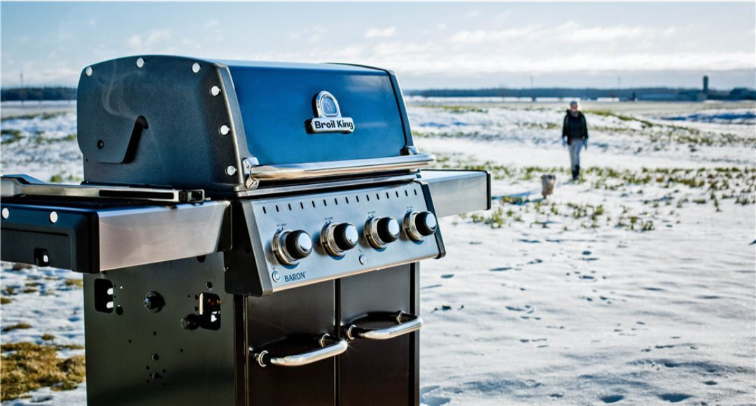 Freestanding gas grill, Broil King Baron series, outdoor winter grilling, stainless steel finish