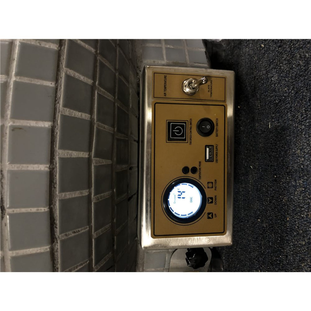 Control panel, WPPO, Lava Series, 28-inch pizza oven with digital display and USB port