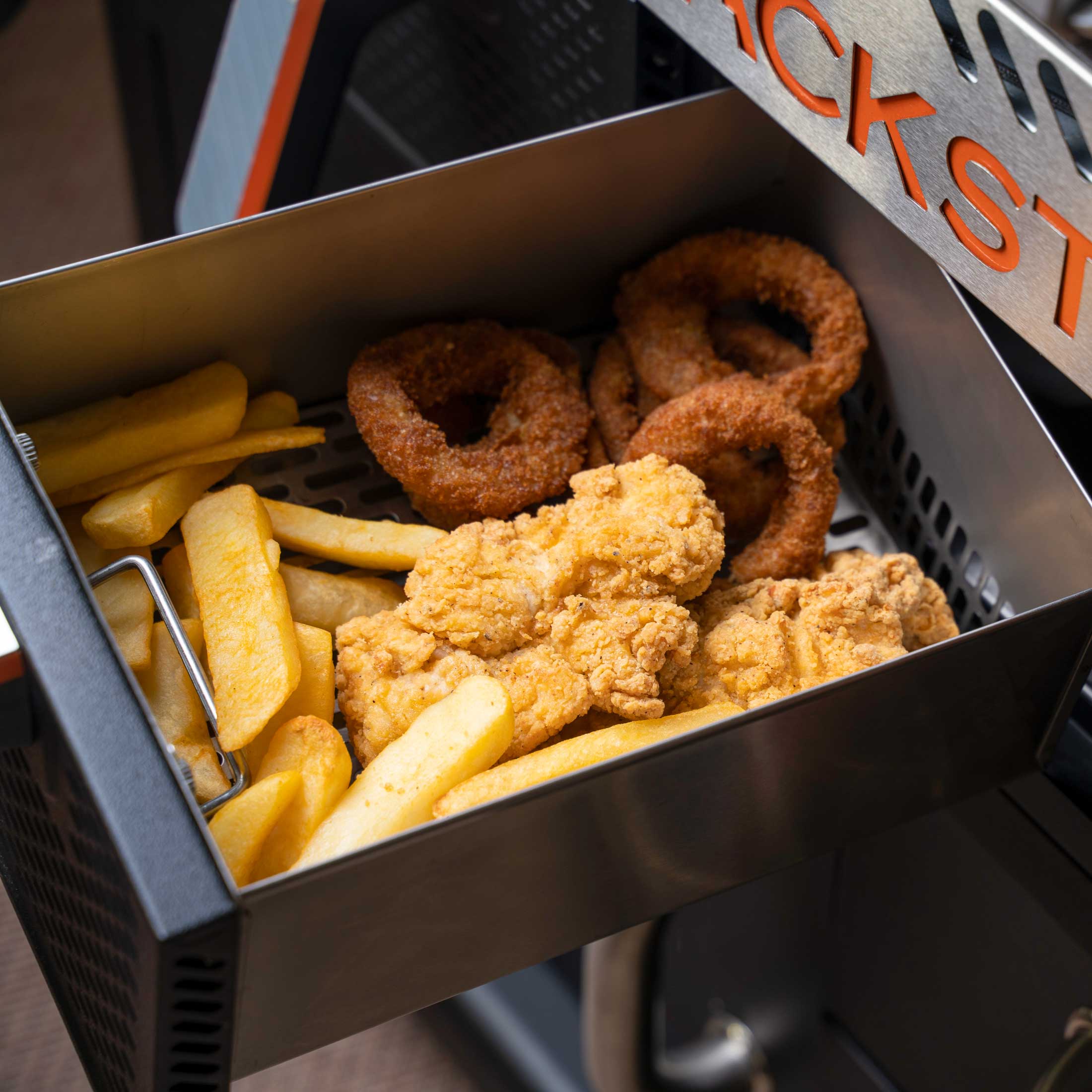 Blackstone 36" Outdoor Griddle with Air Fryer and Cabinet Storage -1923