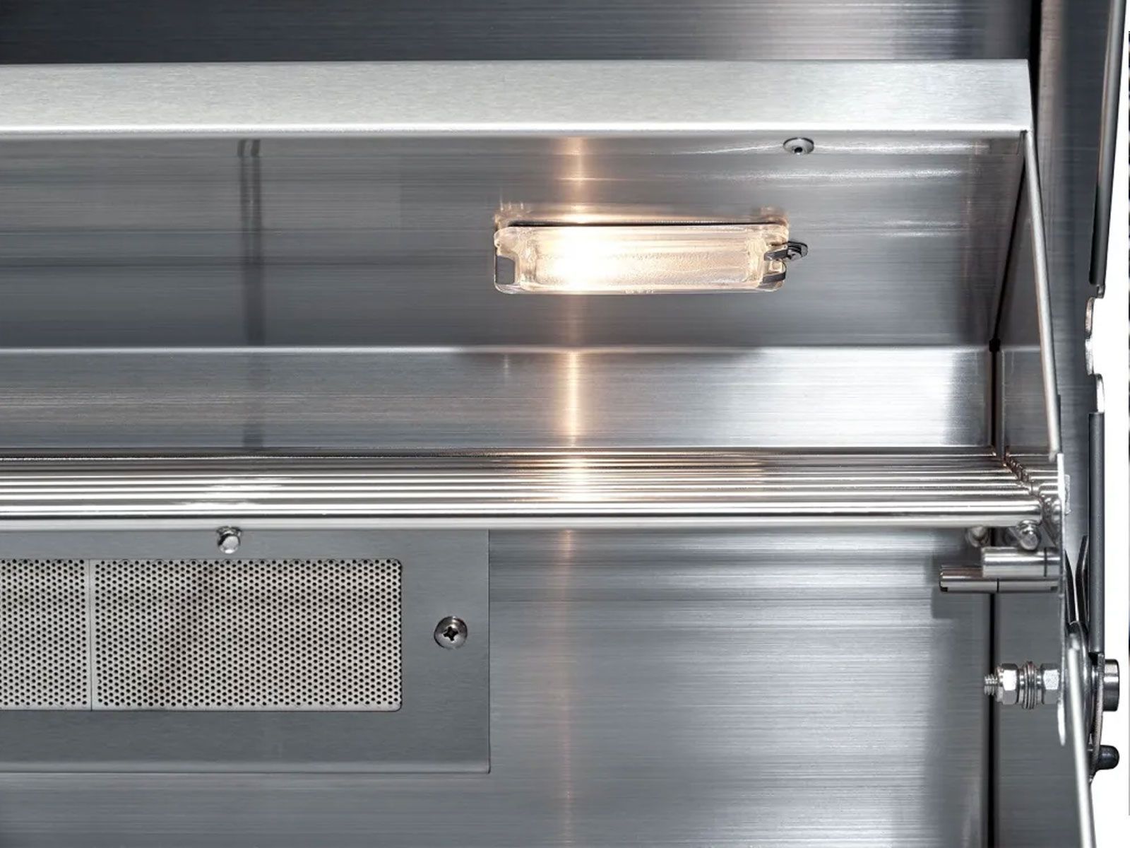 Broilmaster B-Series 32" 4-Burner Stainless Natural Gas Grill - BSB324N