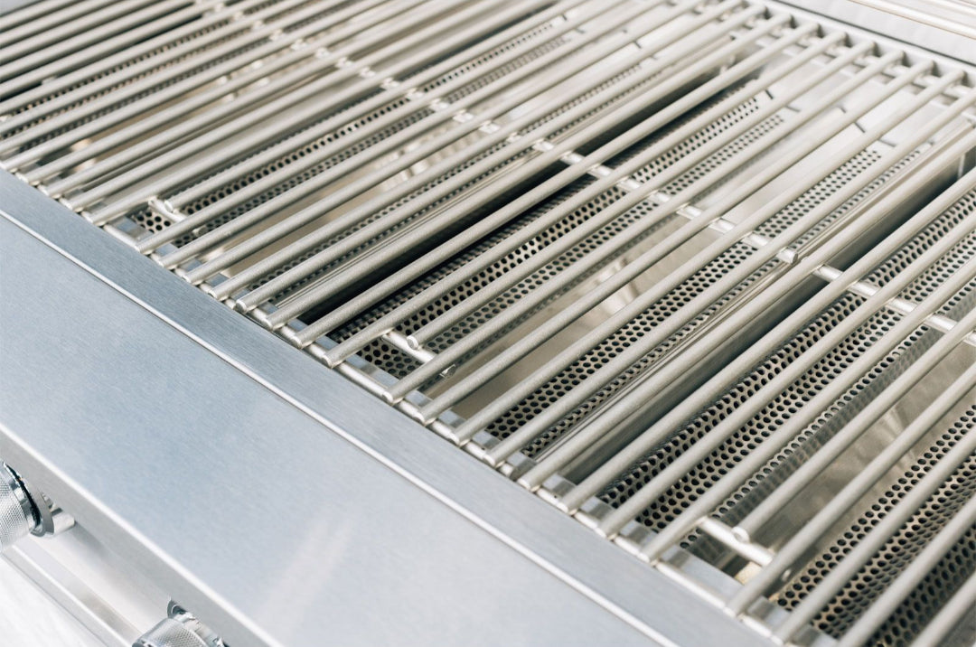 TrueFlame TFE25-NG 3-burner built-in natural gas outdoor kitchen grill close-up of stainless steel rod cooking grates and perforated heat diffuser