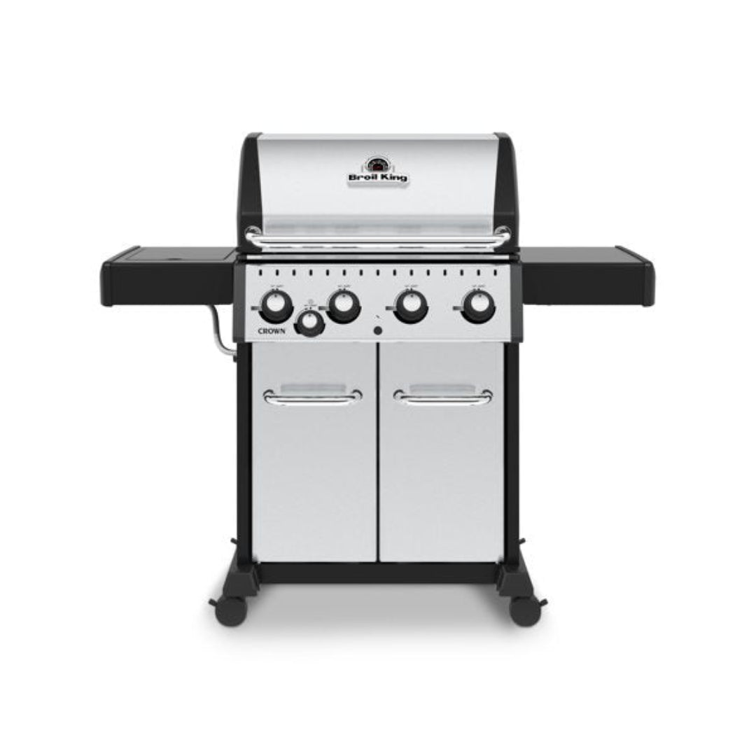 Freestanding Grill – Broil King – Crown Series – Stainless Steel Front View With Side Shelves and Closed Lid